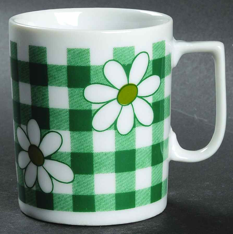 Gingham Mug by Japan-1
