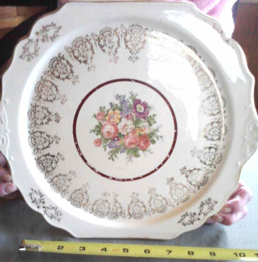 USA62 Square Handled Cake Plate by USA-1