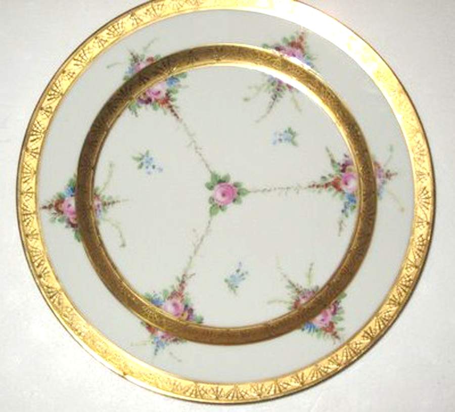 UC570 Dinner Plate by Unknown Manufacturer-1