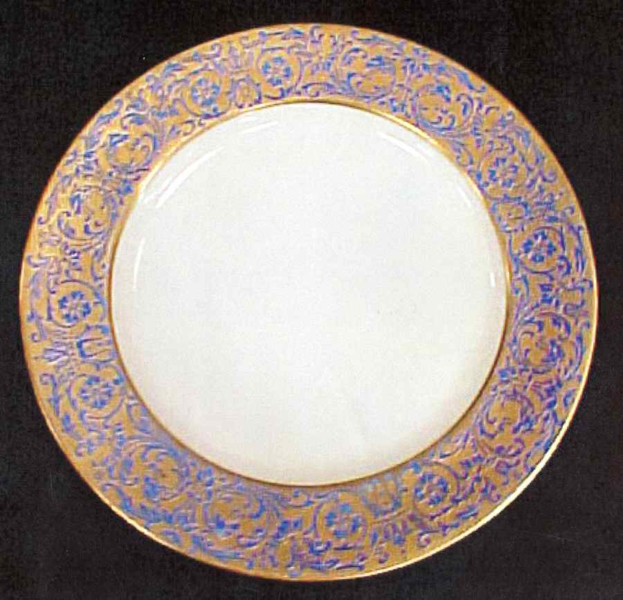 UC575 Dinner Plate by Unknown Manufacturer-1