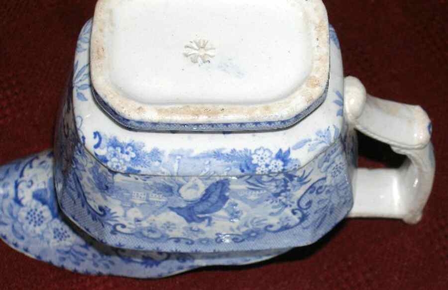 Spanish Lady Creamer by England-1