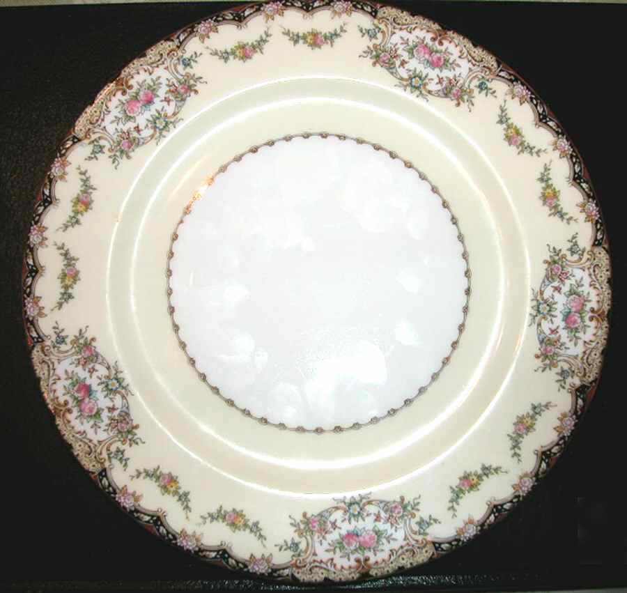 Old English Dinner Plate by Unknown Manufacturer-1