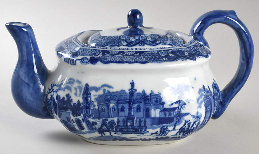 CX919 Teapot & Lid by China (Made in China)-1