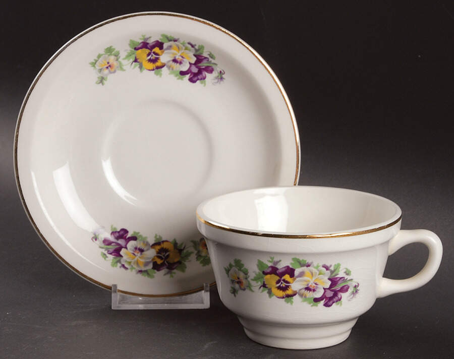 USA67 Flat Cup & Saucer Set by USA-1
