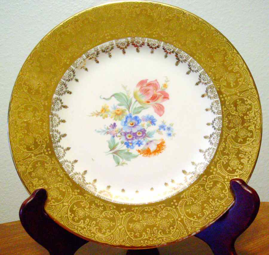 USA68 Dinner Plate by USA-1