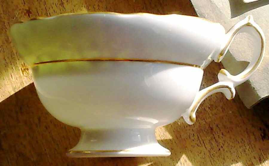 14172 Footed Cup by Hammersley-1