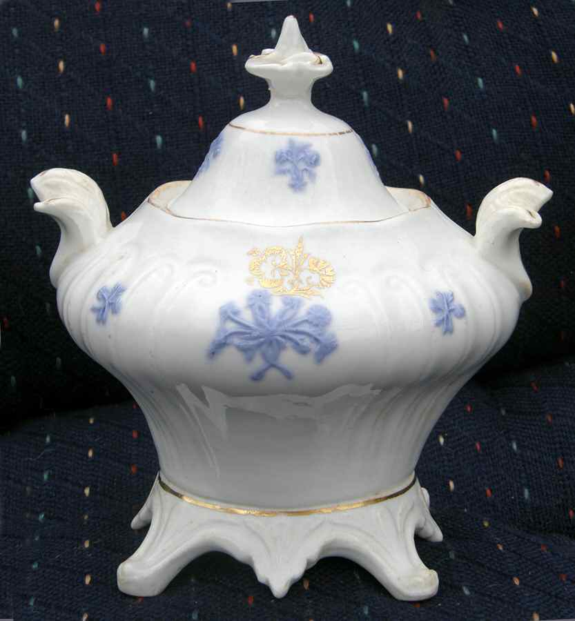 ENG223 Sugar Bowl & Lid by England-1