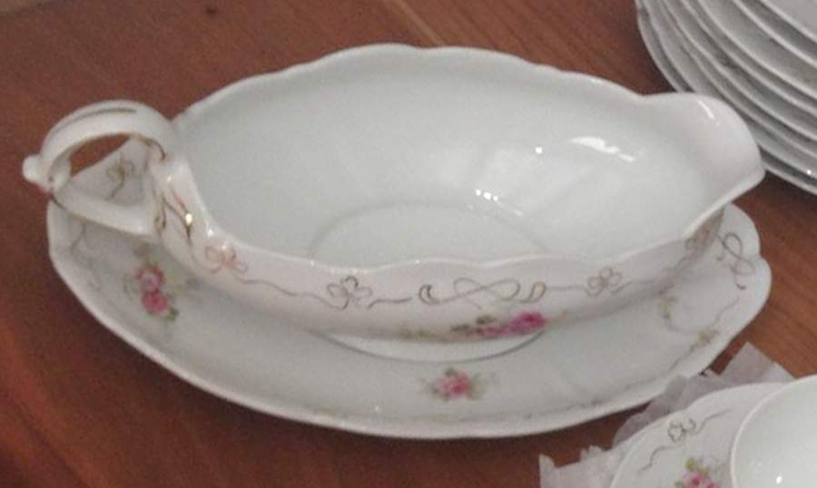 UC700 Gravy Boat with Attached Underplate by Unknown Manufacturer-1