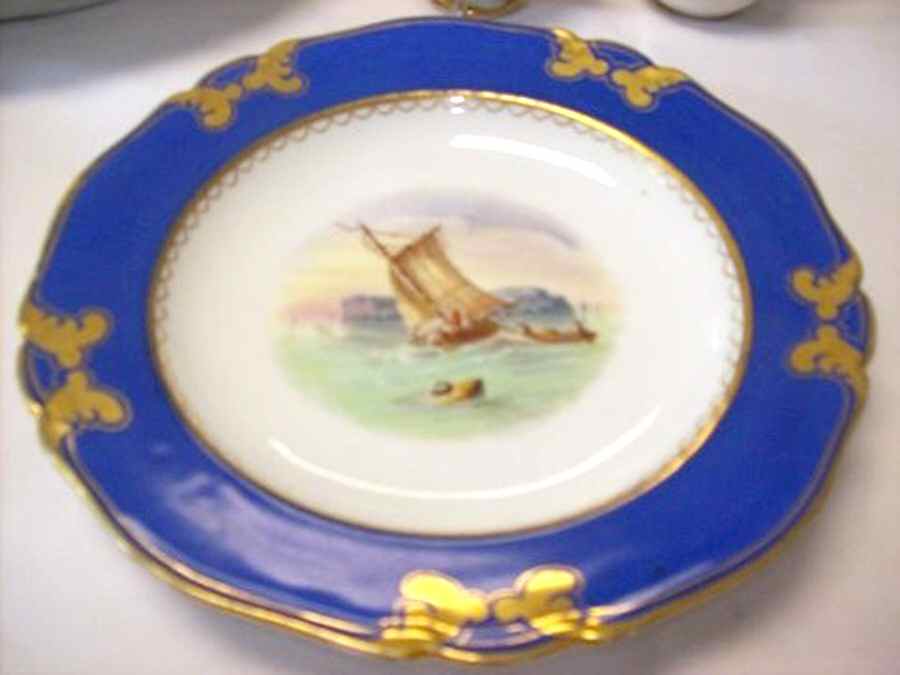 UC713 Dinner Plate by Unknown Manufacturer-1