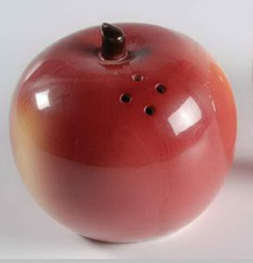 Apple Face Salt Shaker for Mill Set by Ucagco-1