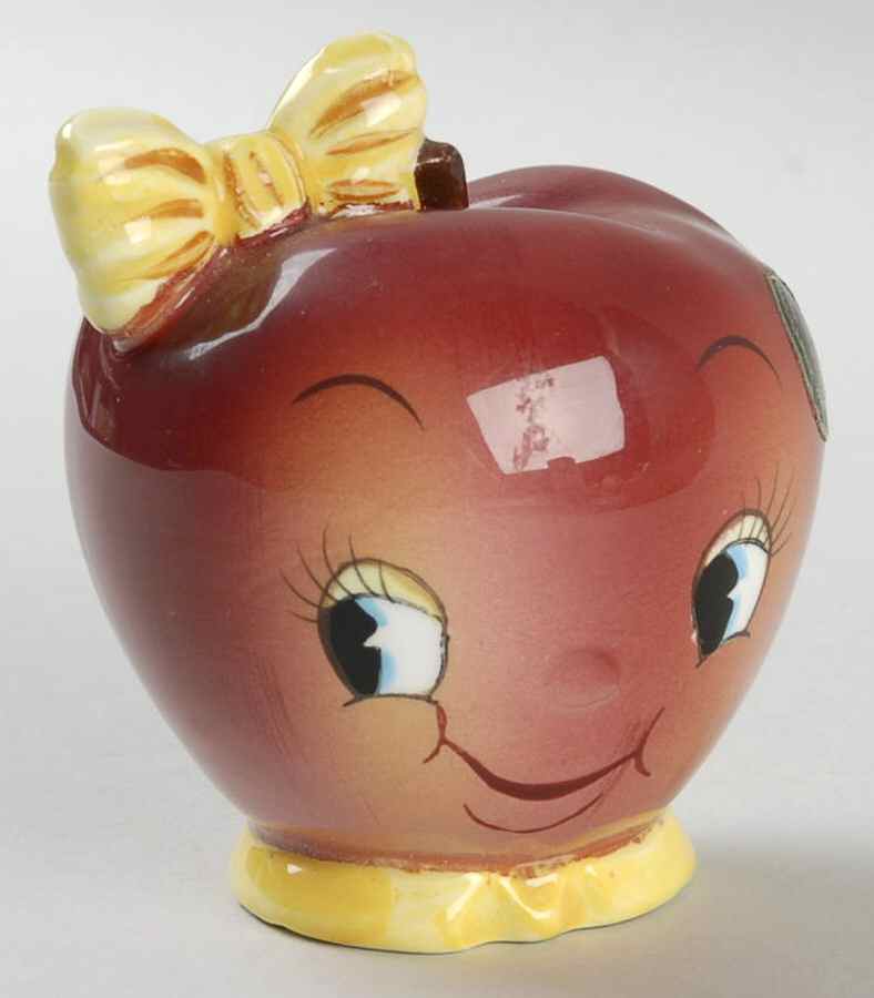 Apple Face Shaker for Spoon Rest by Ucagco-1