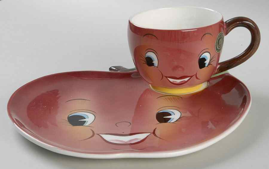 Apple Face Snack Plate & Cup Set by Ucagco-1