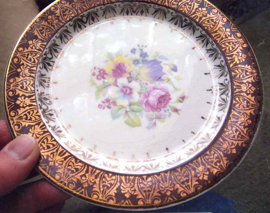UC714 Dinner Plate by Unknown Manufacturer-1