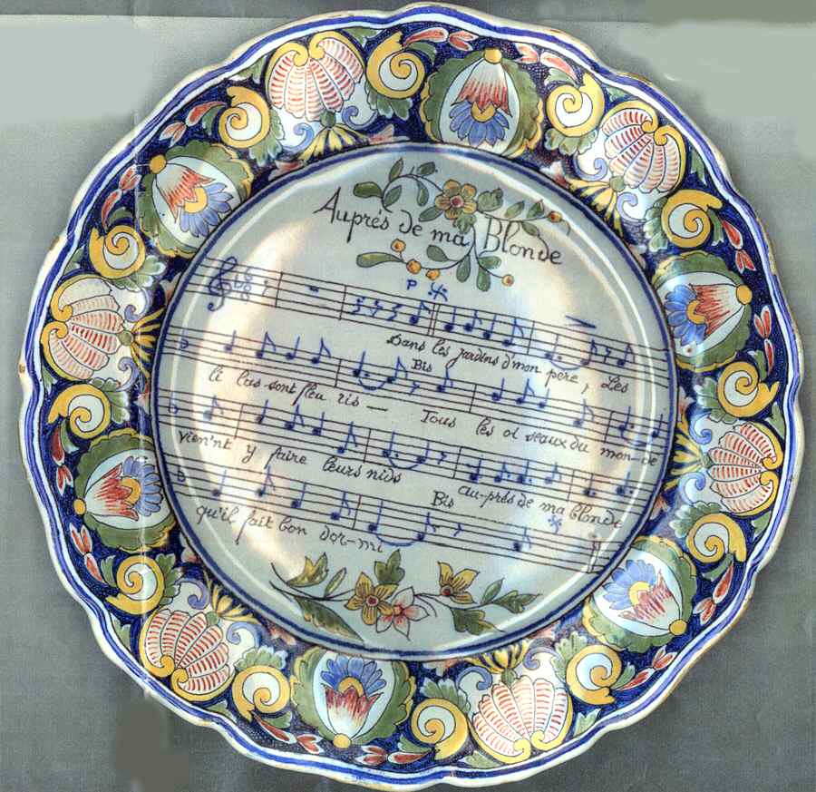 FAN134 Dinner Plate by France-1
