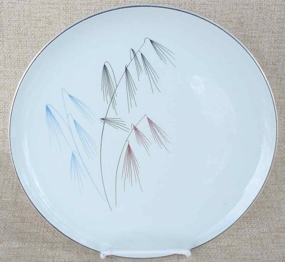 UNI195 Dinner Plate by Universal-1