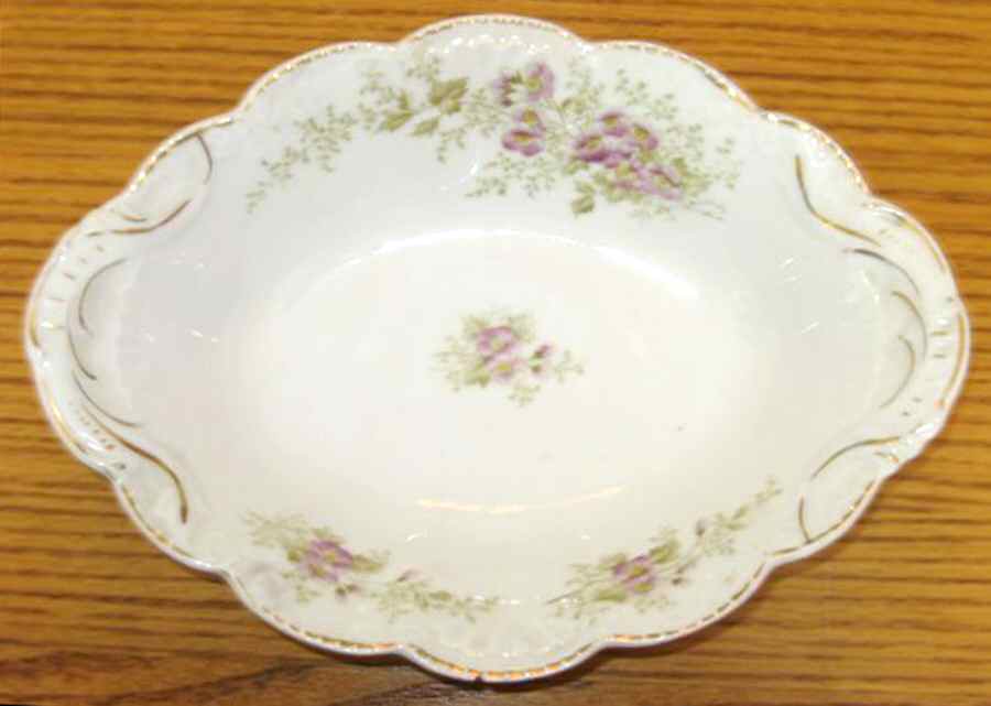 5658 9" Oval Vegetable Bowl by Unknown Manufacturer-1