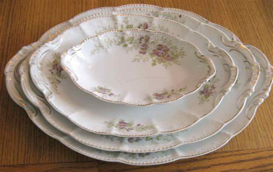 5658 16" Oval Serving Platter by Unknown Manufacturer-1