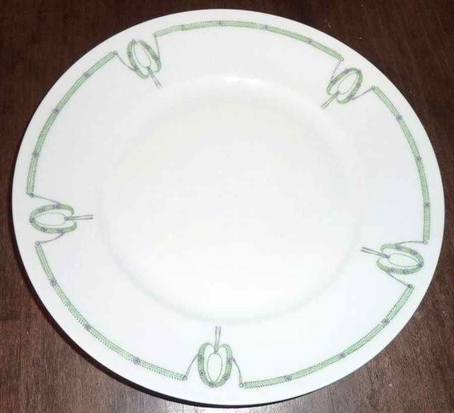 10946 Dinner Plate by Unknown Manufacturer-1