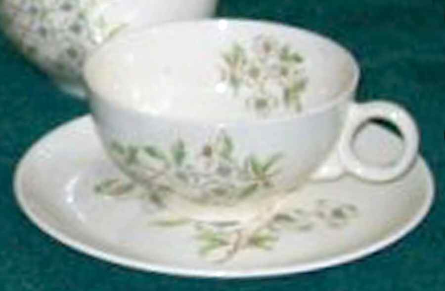 UNI198 Flat Cup & Saucer Set by Universal-1