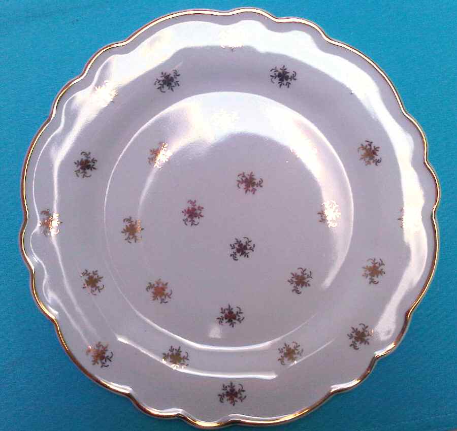 UNL17 Dinner Plate by Union Limousine-1