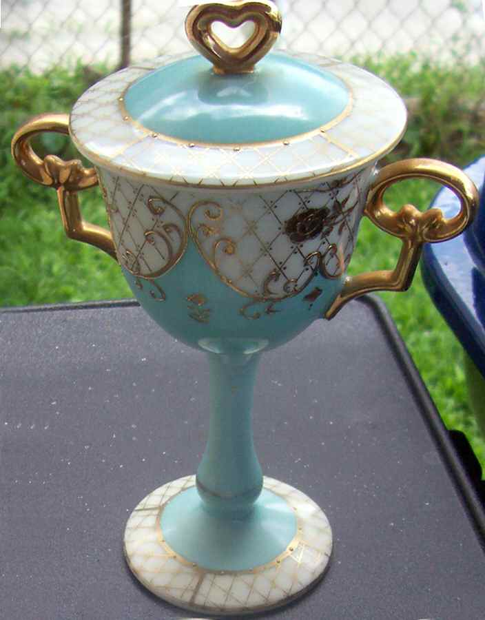 6437b 8" Footed Urn by Arnart-1