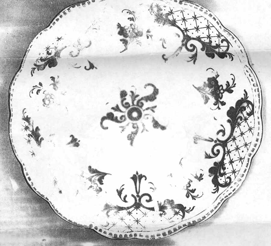 5-1801 Saucer by Unknown Manufacturer-1