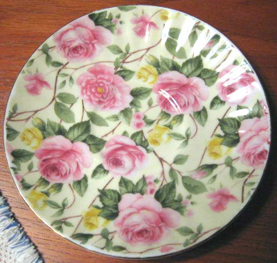 Princess Mary Anne Saucer by Unknown Manufacturer-1
