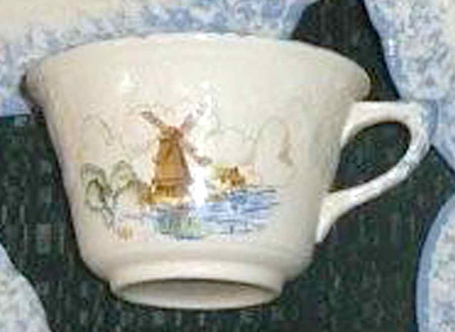 UNI205 Flat Cup by Universal-1