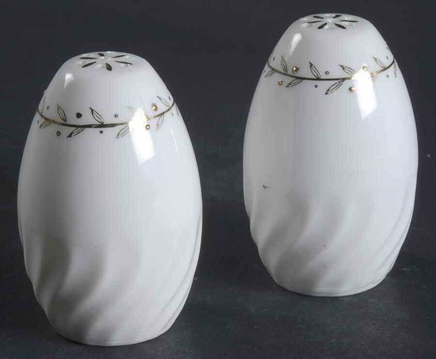 2428 Salt & Pepper Set by Unknown Manufacturer-1