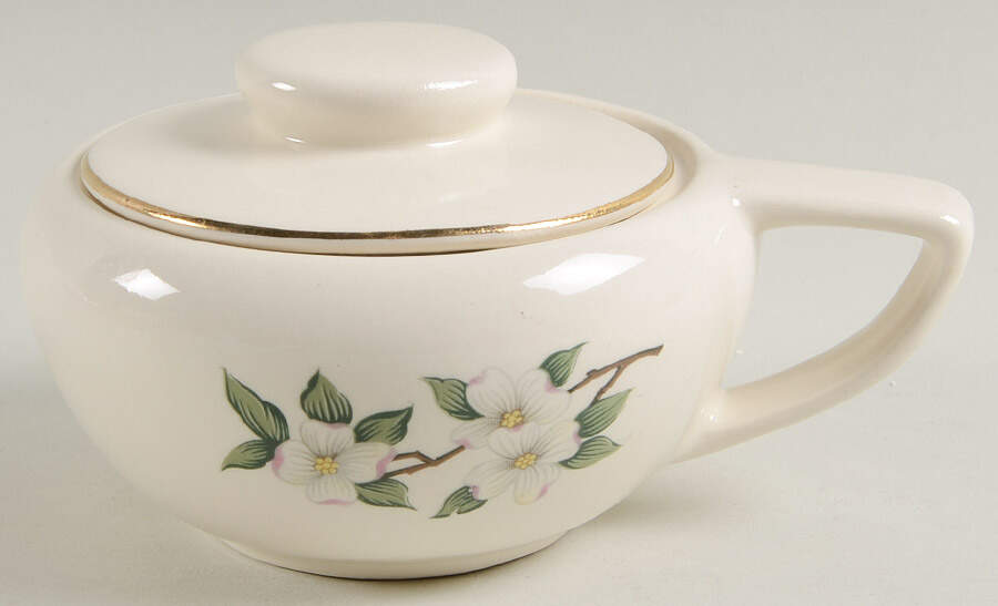HAR79 GOLD TRIM Sugar Bowl & Lid by Harker-1