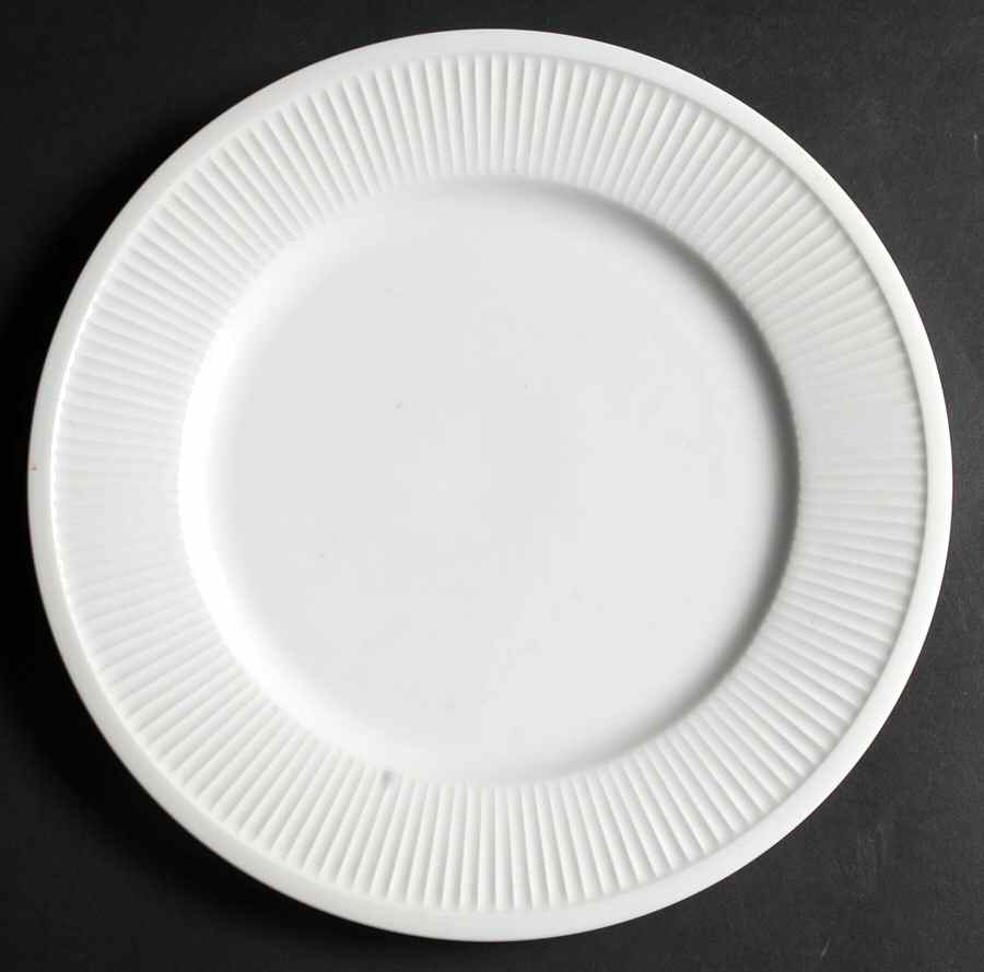 UC806 Dinner Plate by Unknown Manufacturer-1