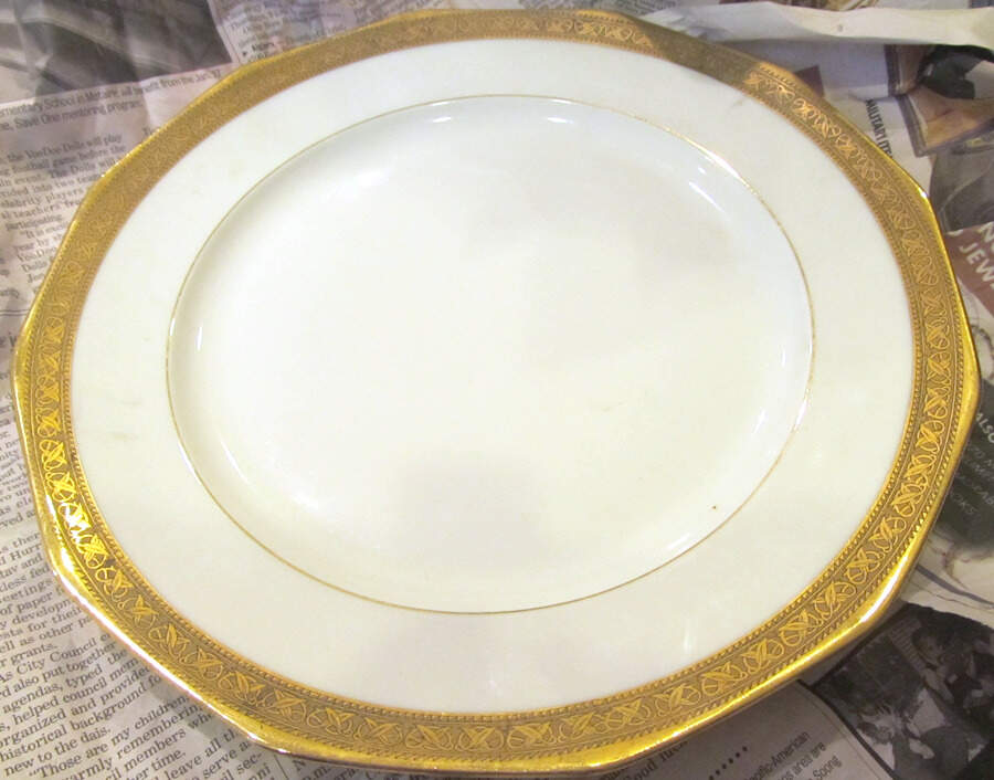 RYE31 Dinner Plate by Royale (France)-1