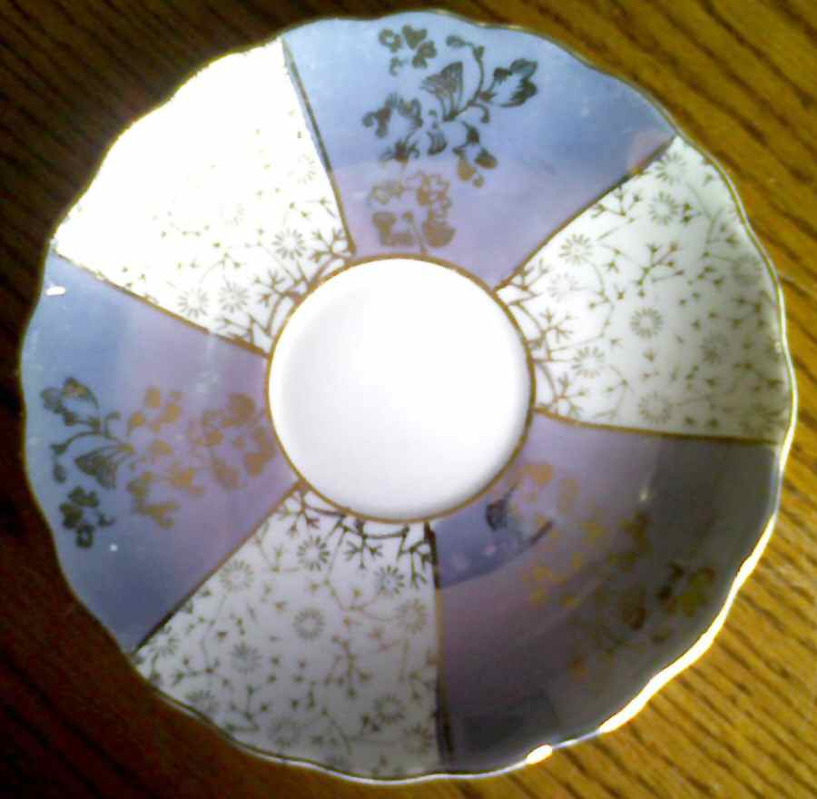 E-7030 Saucer by Enesco-1