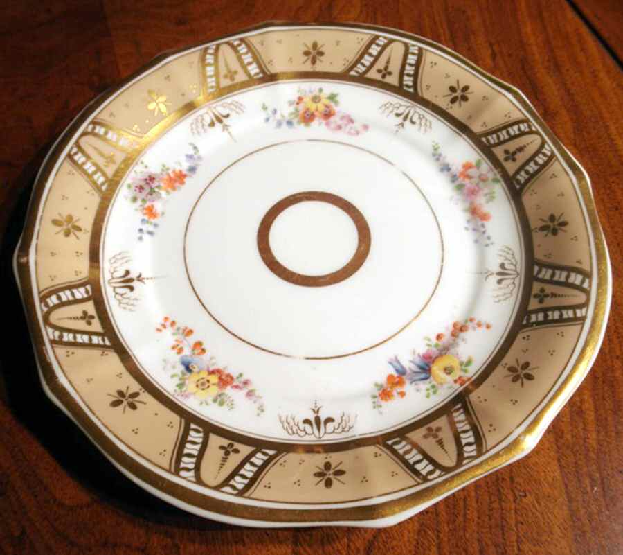 458 Saucer by Unknown Manufacturer-1