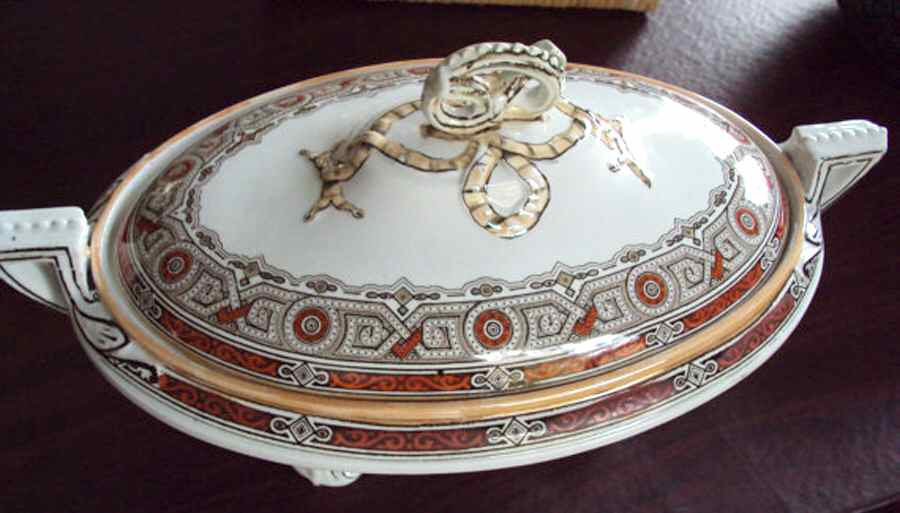 9028 Oval Covered Vegetable by Unknown Manufacturer-1