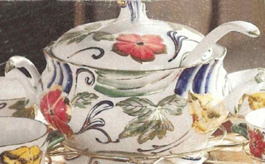 Harvest Flower Tureen & Lid w/Ladle by Unknown Manufacturer-1