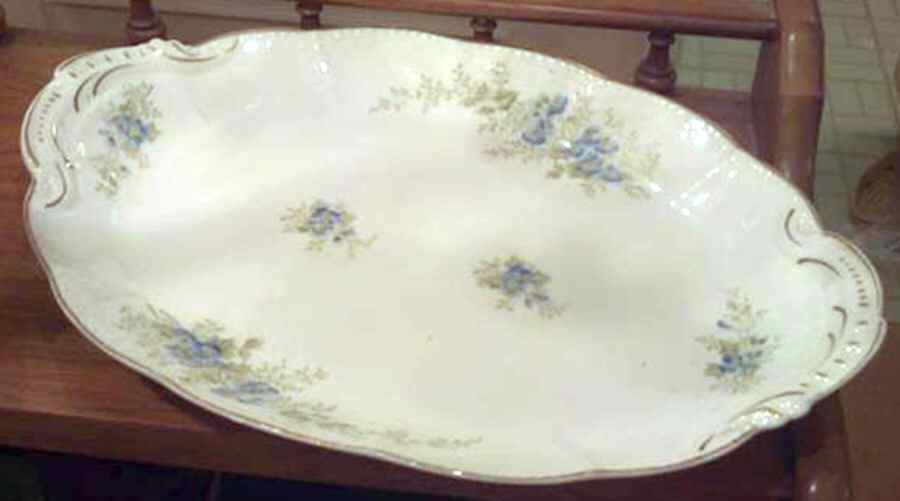 5659 14" Oval Serving Platter by Unknown Manufacturer-1