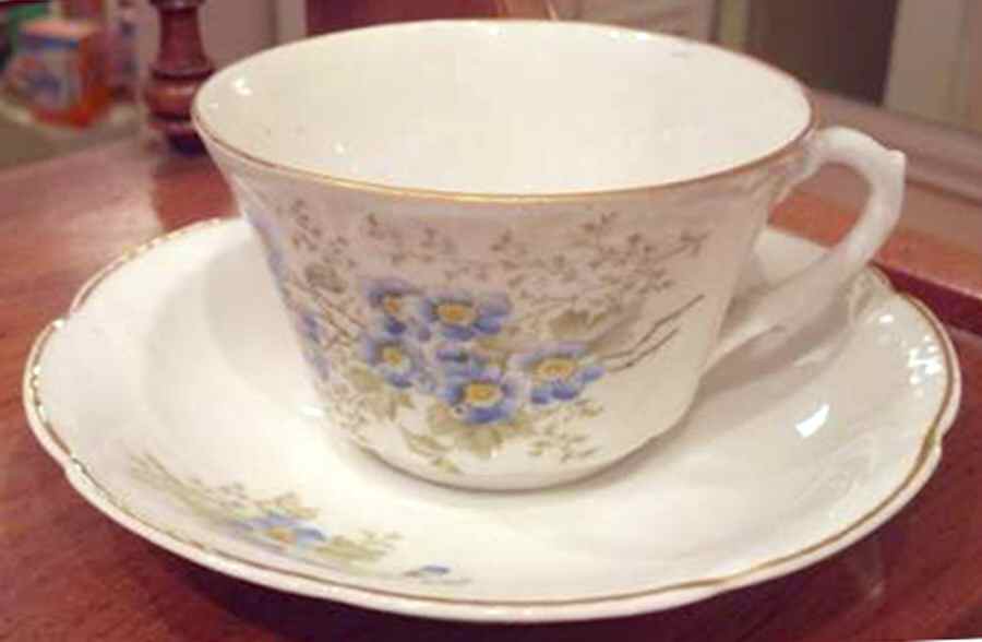 5659 Flat Cup & Saucer Set by Unknown Manufacturer-1