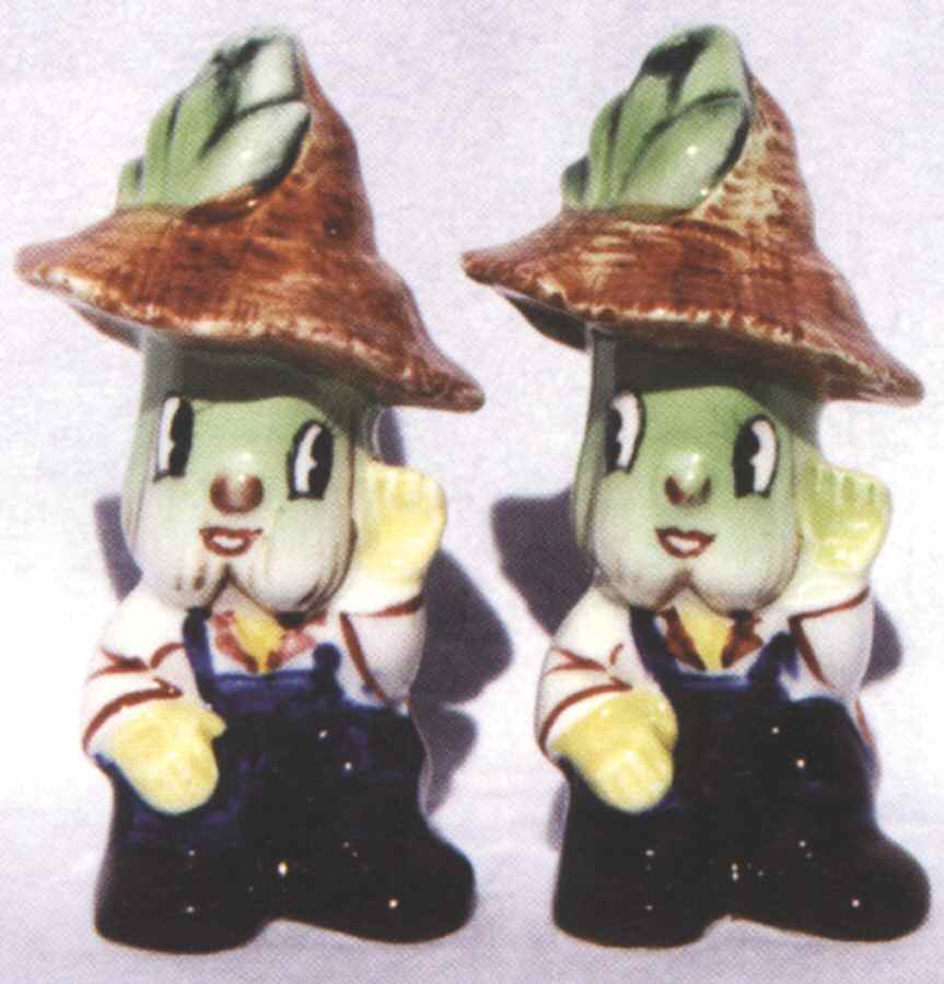 Veggie People Figural Salt & Pepper Set by Ucagco-1