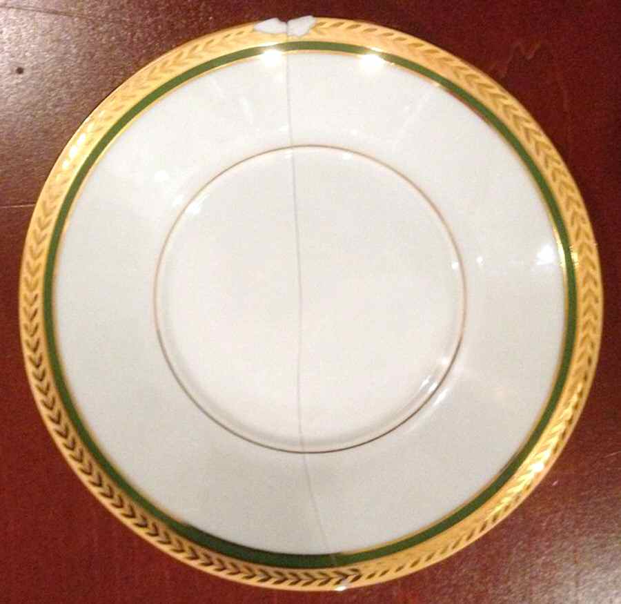 UNL22 Dinner Plate by Union Limousine-1