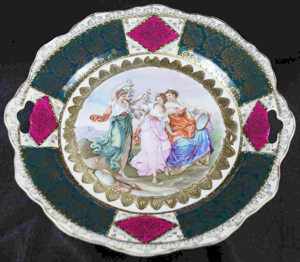 UC319 Dinner Plate by Unknown Manufacturer-1