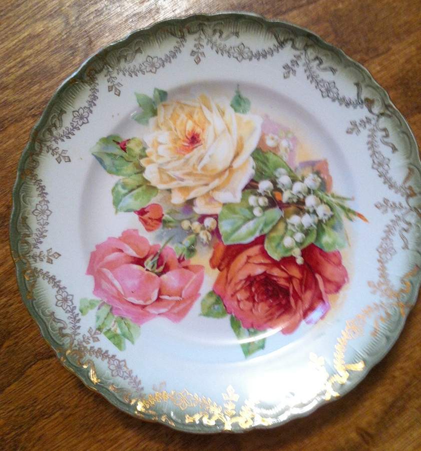 UC922 Salad Plate by Unknown Manufacturer-1