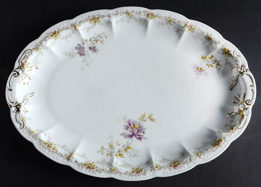 25302 13" Oval Serving Platter by Unknown Manufacturer-1