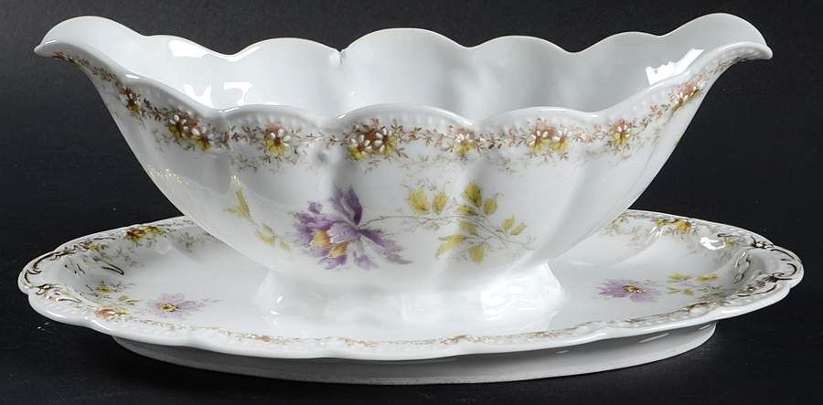 25302 Gravy Boat with Attached Underplate by Unknown Manufacturer-1