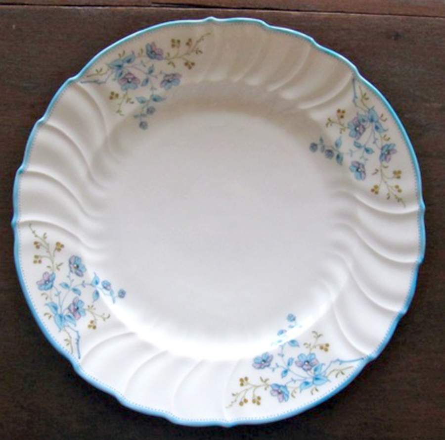 3883 Dinner Plate by Unknown Manufacturer-1