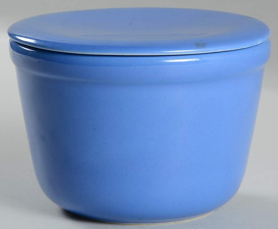 UNI220 Medium Refrigerator Jar & Lid by Universal-1