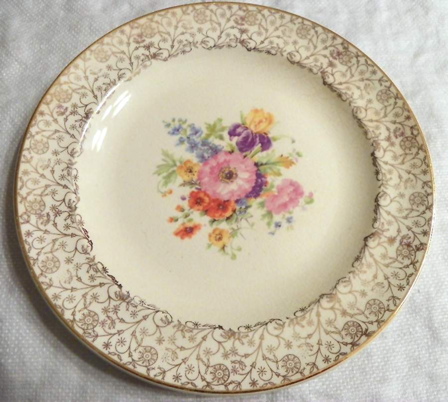 USA116 Dinner Plate by USA-1