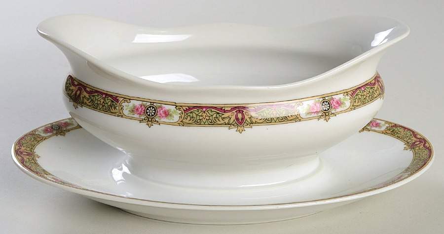 UNC251 Gravy Boat with Attached Underplate by Union Ceramique-1