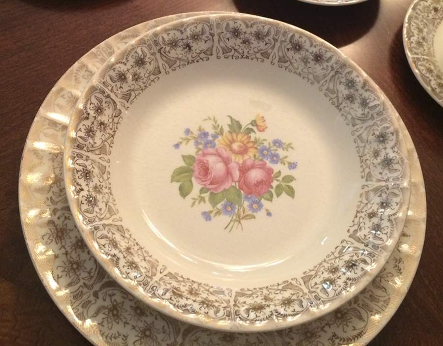 USA174 Dinner Plate by USA-1