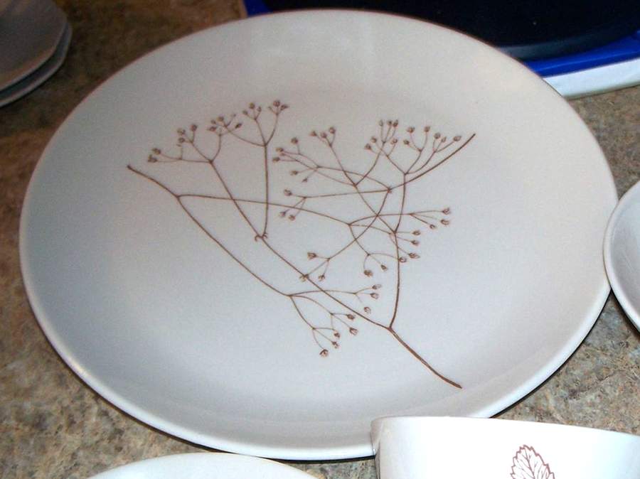 Autumn Leaf Dinner Plate by USA-1